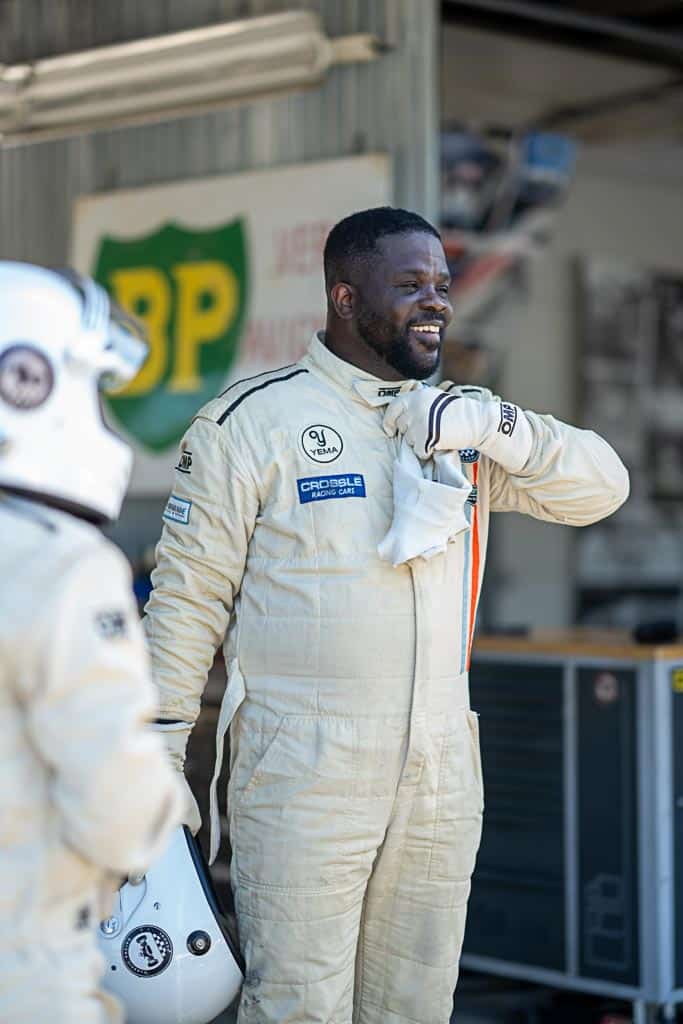 Pilote qui vient de finir un roulage et qui est heureux