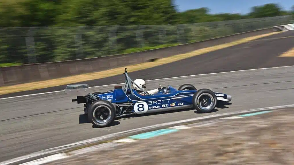 piloter monoplace de course 4 edited